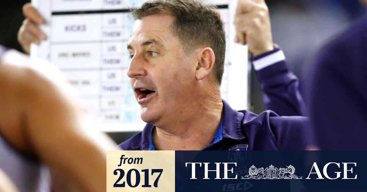 Fremantle coach Ross Lyon 'fully committed' to Dockers ...