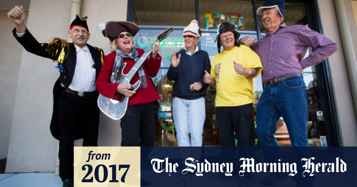 Census 2016: Life in Australia's oldest and youngest towns