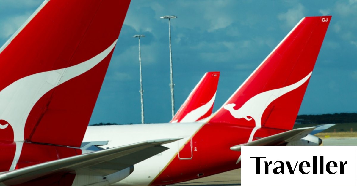 Qantas carryon bag limits Airline increases limit from 7 to 10 kg after passengers complain