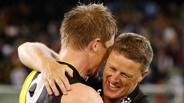 Damien Hardwick and Jack Riewoldt embrace after beating Melbourne