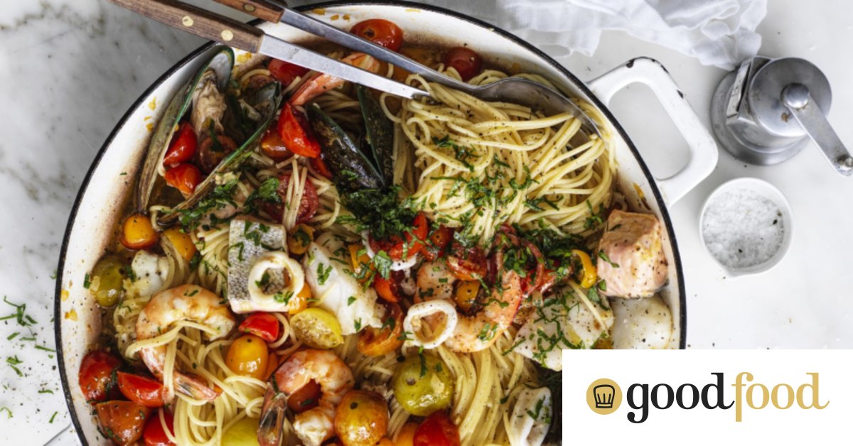 Adam Liaw's tomato spaghetti marinara