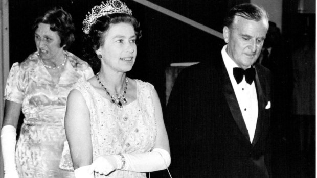 Queen adjusts Gloves as she enters reception Cloudland ballroom. March 09, 1977.