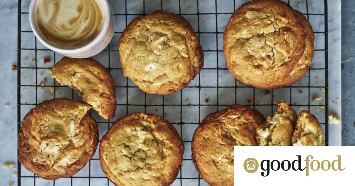 Salted Caramel & White Chocolate Cookies — Geeky Bakehouse - Super Recipes.  Super Delicious.