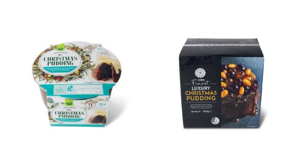 Puddings from Woolworths (left) and Coles. 