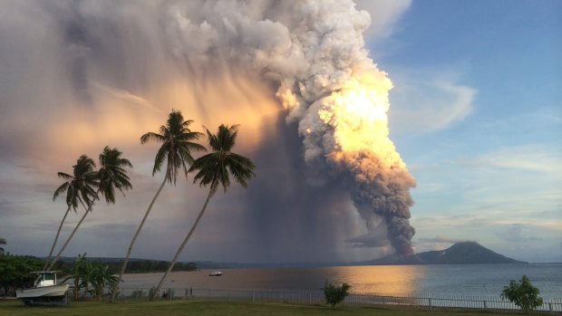 Tavurvur sends an ash cloud high into the sky.