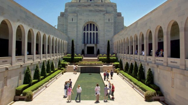 More than 150,000 tourists visited the Australian War Memorial last year.