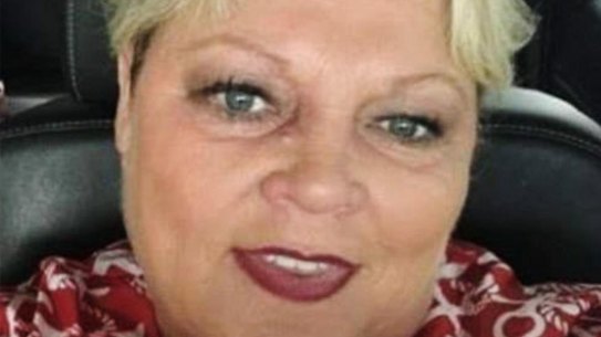 Pamela Ramsey Taylor wrote of Michelle Obama: "I'm tired of seeing an ape in heels."