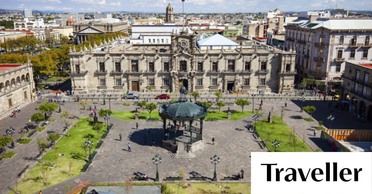 In Mexico, plazas are the best place to get a window into local culture