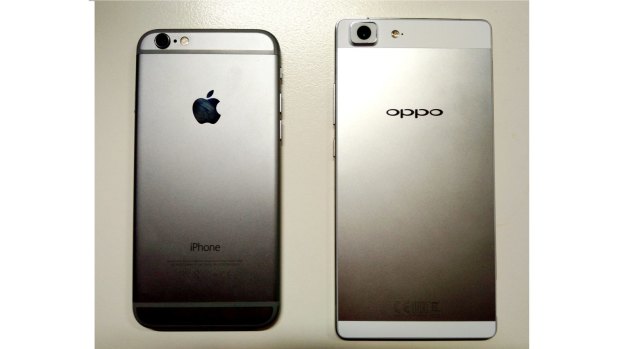 The Oppo R5's hand-polished aluminium chassis, right, is slightly rougher than that of the iPhone 6.