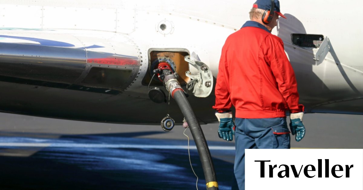 Planes that can dump fuel Why do planes dump fuel and is it dangerous?