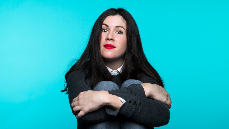 Get Wallpaper Becky Lucas Review Smart Comedy For The Selfie Generation HD