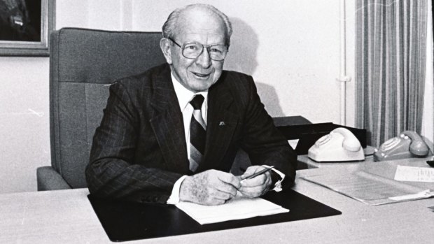 Dr Lawrie Shears at his desk in 1984.