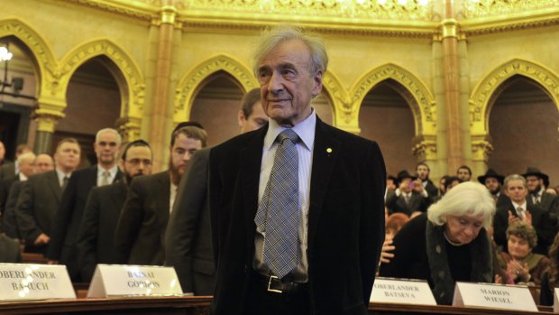 Elie Wiesel  arrives in the Hungarian Parliament building in Budapest, Hungary in 2009.