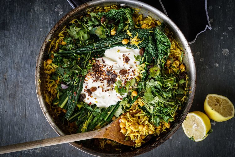 Katrina Meynink's warm chickpea and rice one-pot wonder.