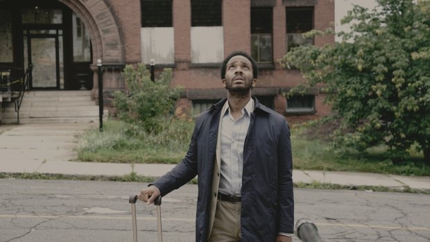 Death-row attorney Henry Denver (Andre Holland) is lured back to his home town in Castle Rock.