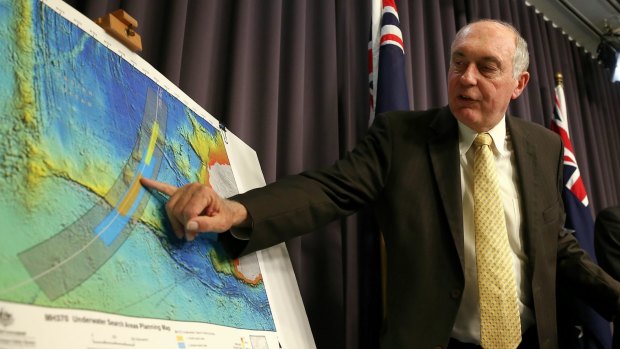 Deputy Prime Minister Warren Truss has rejected reports Australia was considering calling off the search for flight MH370.