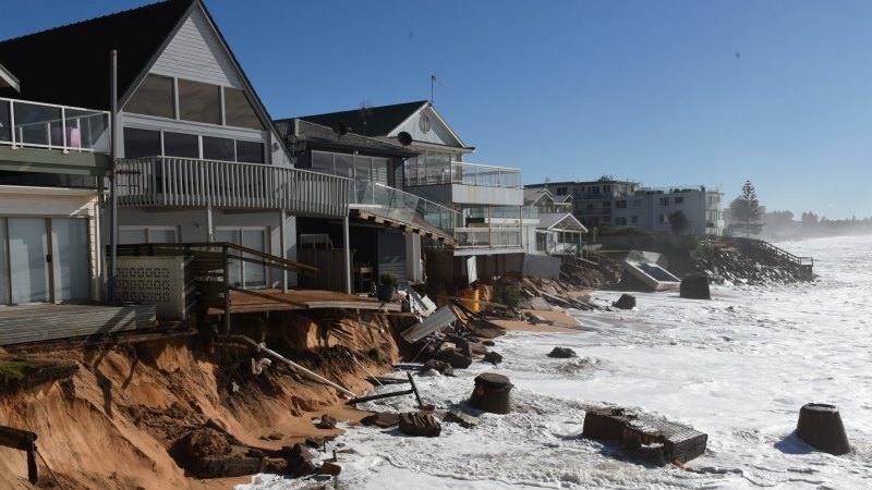 Sydney Weather Flooding More Beach Erosion Possible For Nsw As