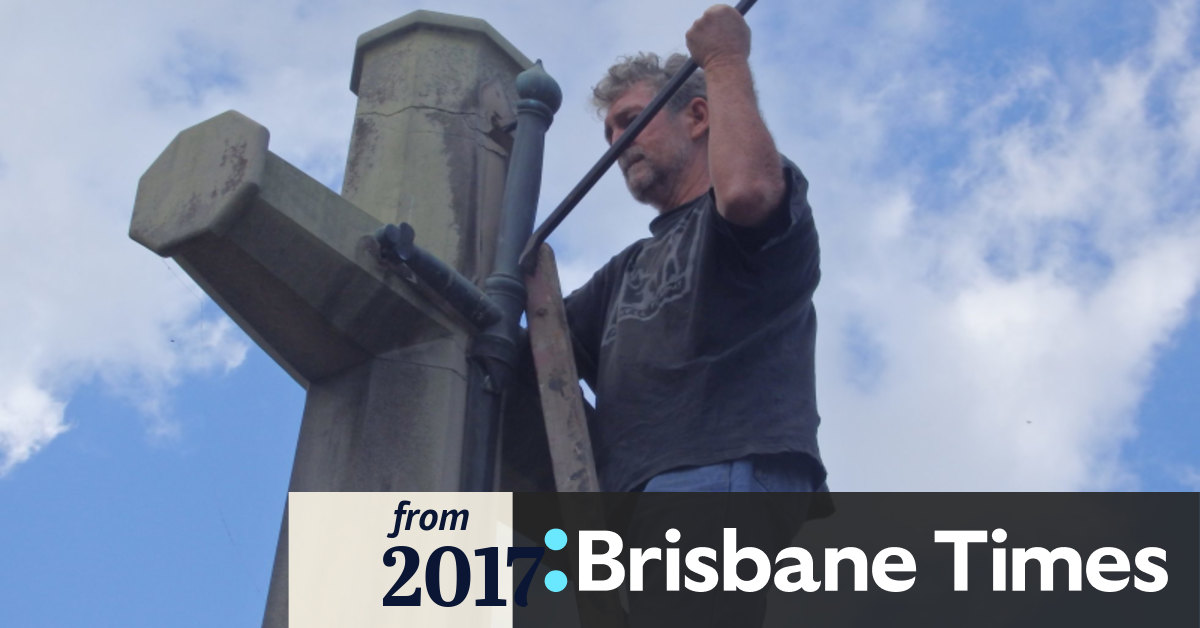 Vandalised War Memorial To Be Restored By Anzac Day