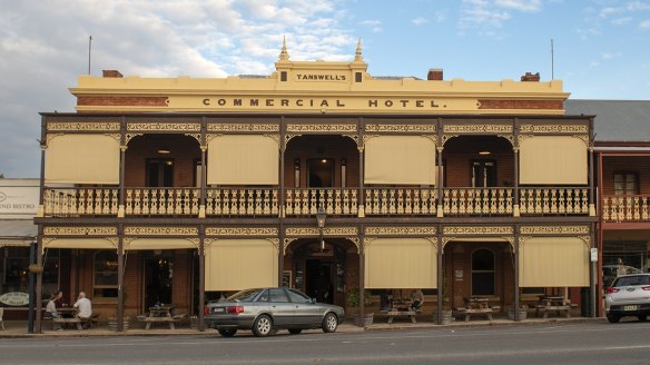 Tanswell's Hotel in Beechworth is under new management.