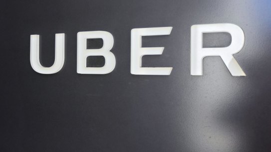 London's transport regulator on Friday stripped Uber of its licence to operate from the end of the month, affecting over 40,000 drivers in a huge blow to the taxi app.