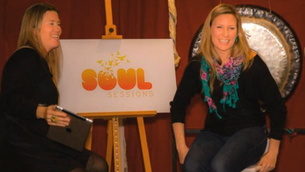 Justine Damond (right) and Eloise King (left) at a Soul Sessions workshop in Sydney. 