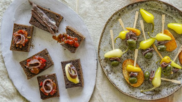 Anchovy toasts (served with gildas, right).