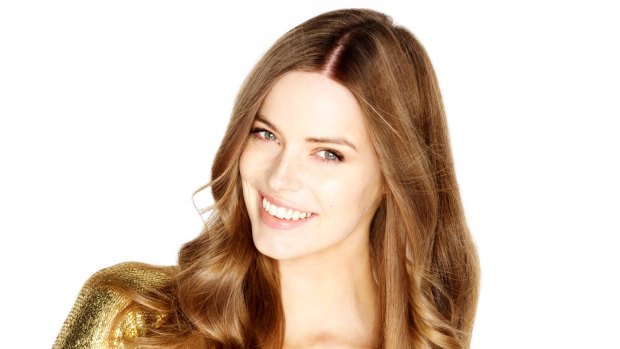 Robyn Lawley suffers setback as she tries to eradicate the term "plus-size" in modelling.