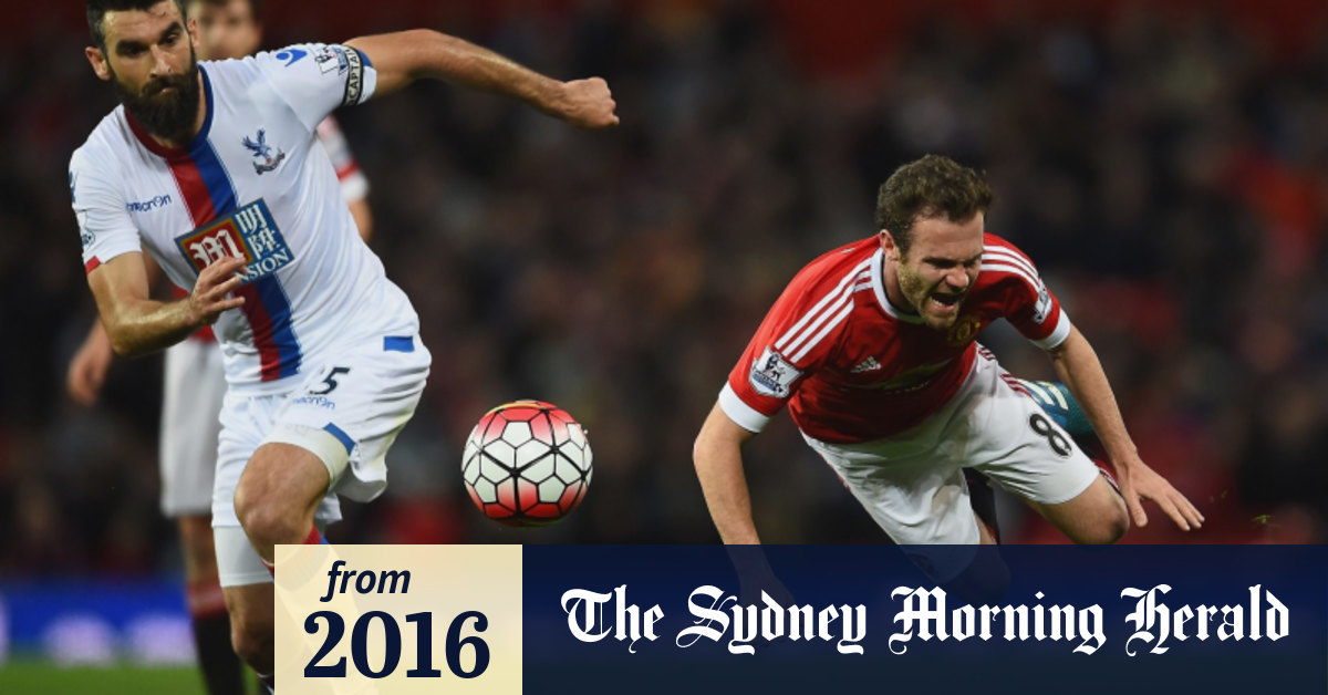 English Premier League 2015/16: Manchester United midfielder Juan Mata  admits his salary is 'obscene'