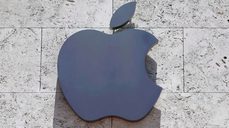 Apple iPhone XS: September 12 release date set as images ...