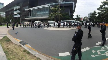 A large number of police are waiting for the protesters at Kurilpa Point.