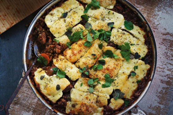 Sausage and lentil and casserole covered with haloumi cheese.