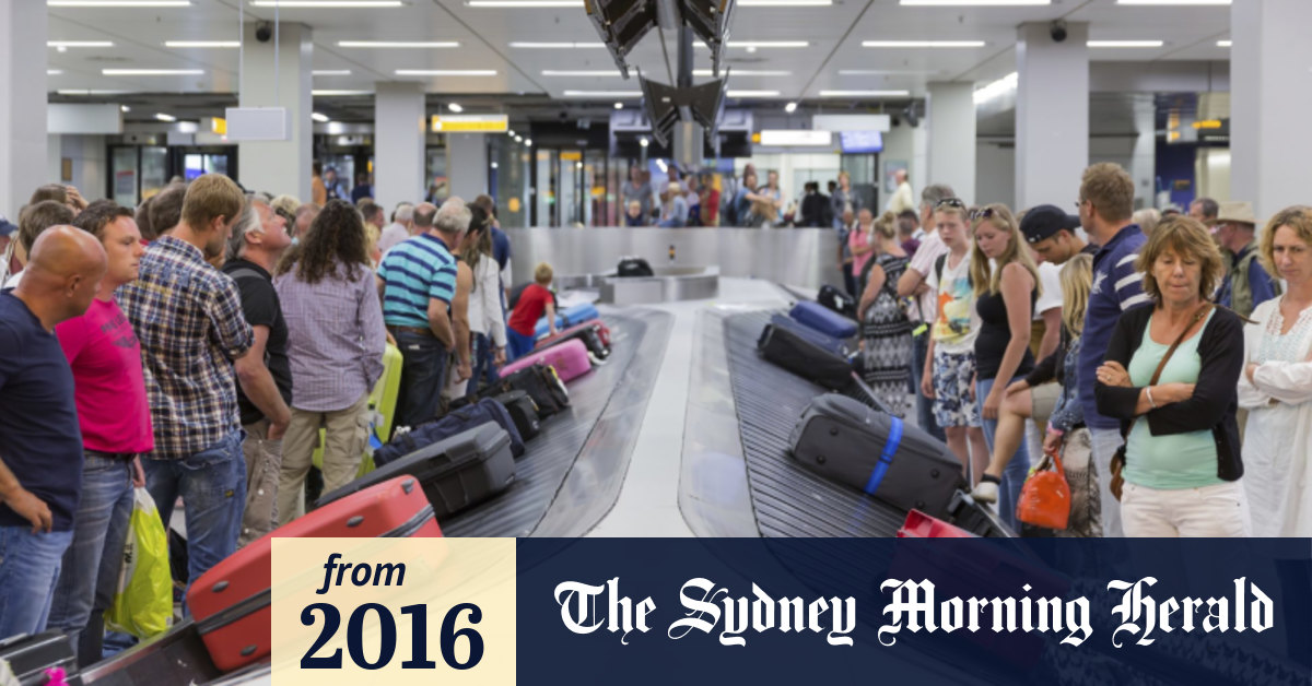 qantas extra baggage cost