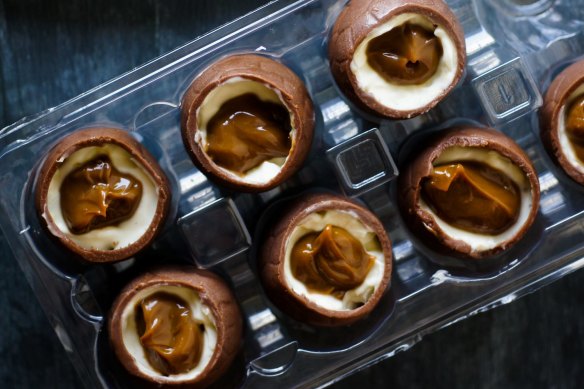 DIY creme eggs filled with caramel and mascarpone.