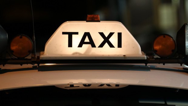Perth taxi drivers could boost their income by doubling as a courier from Thursday. 