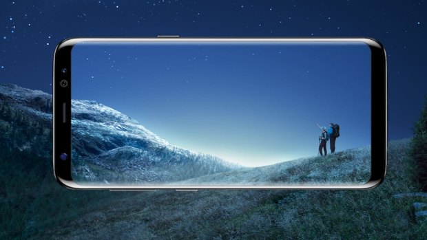 Reviewers have been praising of the wall-to-wall glass screen.