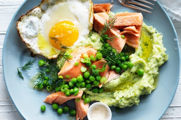 Move over green eggs and ham, hello green mash and egg.