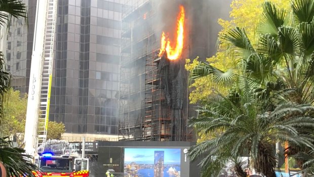 Meshing at the construction site in Circular Quay was on fire.