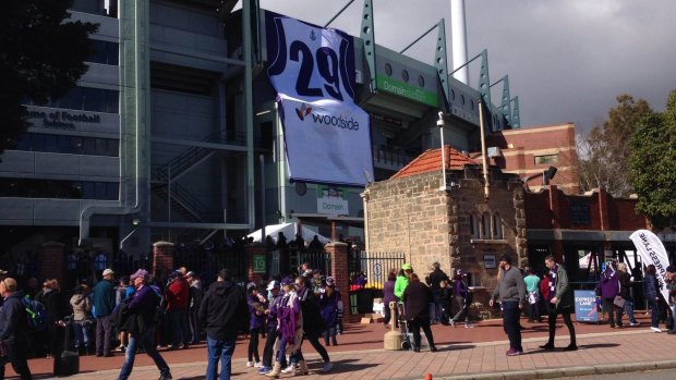 Fan flocked to Domain Stadium for Pavlich's final game