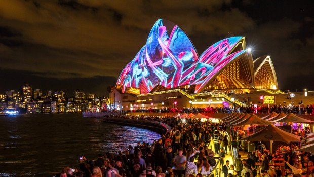 Audio Creatures, curated and designed by  Ash Bolland, lights up the sails of the Sydney Opera House for Vivid.