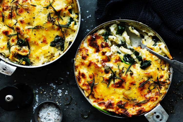 Dan Lepard's spinach and rosemary macaroni cheese.