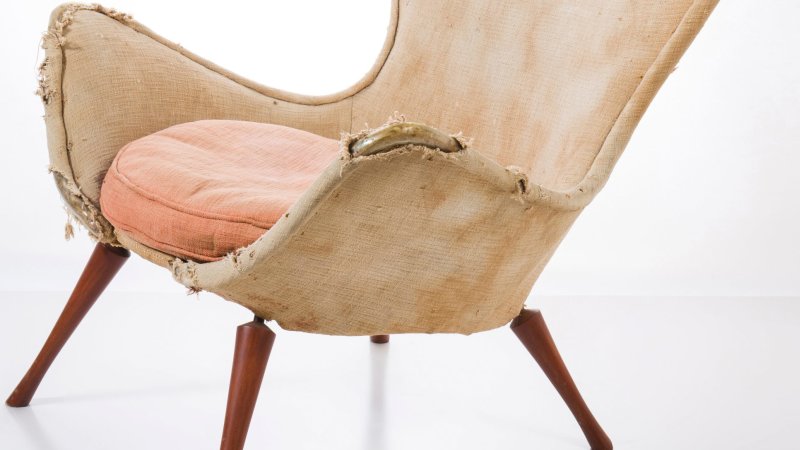 Why This Featherston Tatty Looking Chair Is Worth 11 000