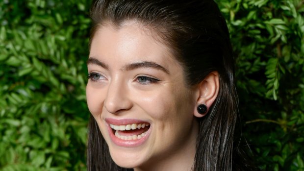 New Zealand superstar Lorde announces a November tour of outdoor shows while Harry Styles adds arena shows in 2018.