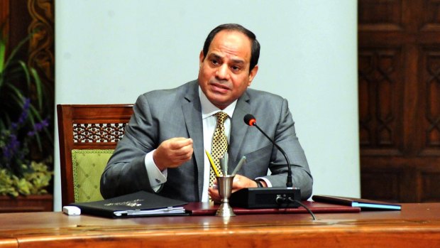 Egyptian President Abdel-Fattah el-Sisi has agreed to hand control of two strategic Red Sea islands to Saudi Arabia.