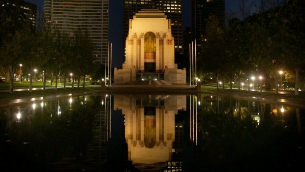 The building of the Pool of Reflection in front of the Anzac Memorial helped provide employment during the Depression to Sydneysiders.