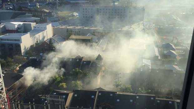 Fire broke out in a second storey unit in Fortitude Valley on Thursday morning.
