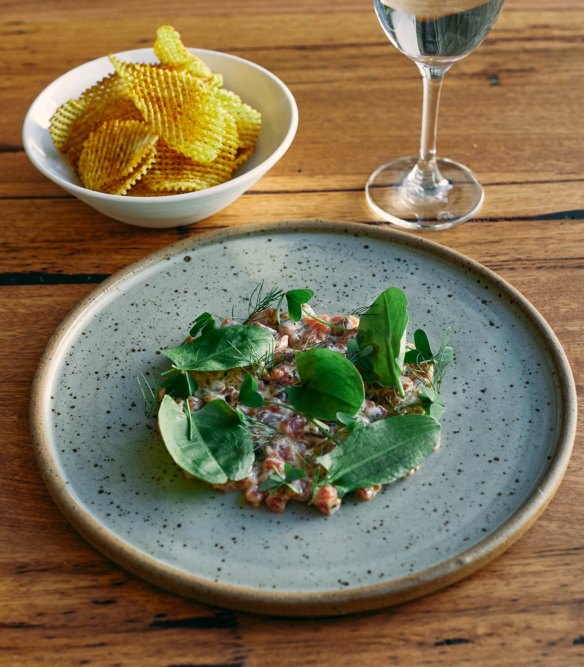 Omnia's steak tartare.