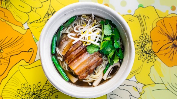 Shanghai red braised pork belly with pork broth and noodles.