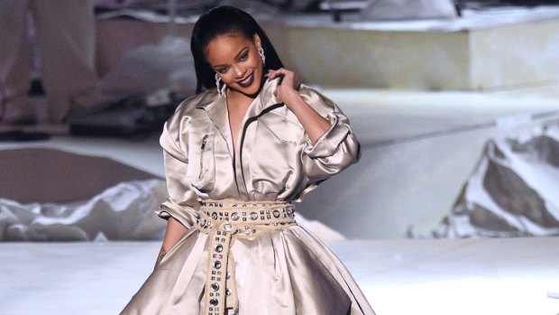 TV ratings plummeted despite big stars such as Rihanna performing at the MTV Video Music Awards.