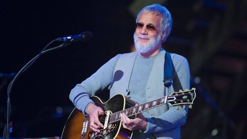 Yusuf Islam Aka Cat Stevens Turns Back The Years