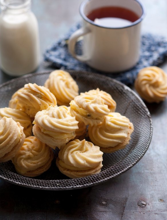 Melting moments sandwiched with tangy passionfruit icing.